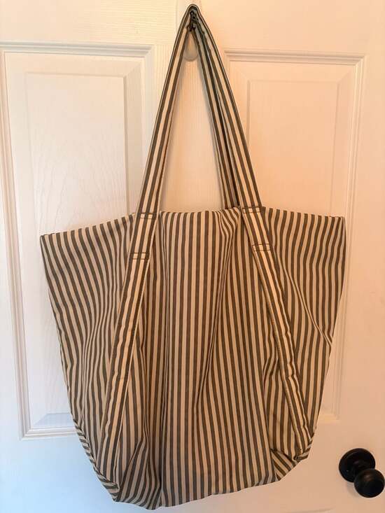 BAGGU Handbags - BAGGU Cloud Bag Geen Stripe Tote Bag